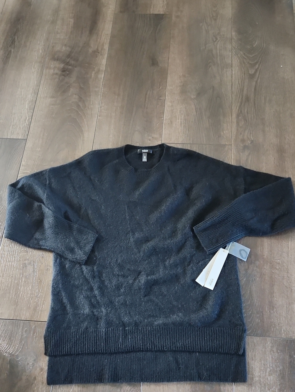 AQUA Cashmere Crewneck Sweater Black 100% Cashmere Womens Large NWT